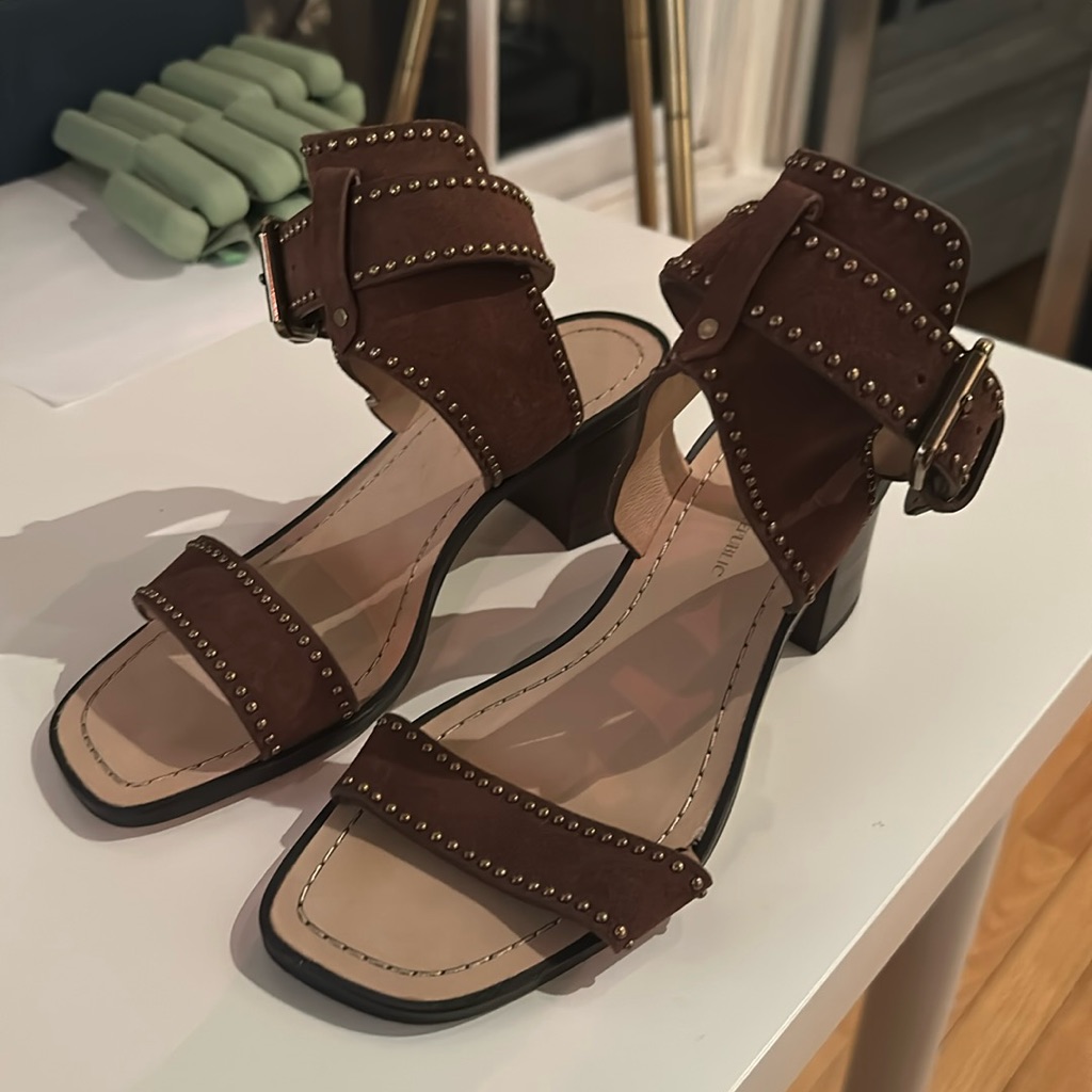 Brand New Banana Republic Sandals